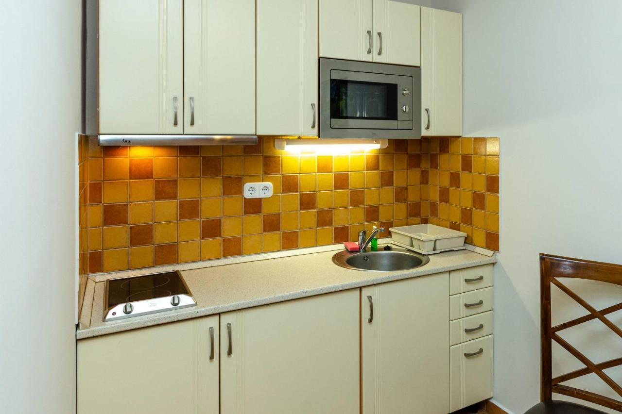 Servita Udvarhaz Eger Extérieur photo